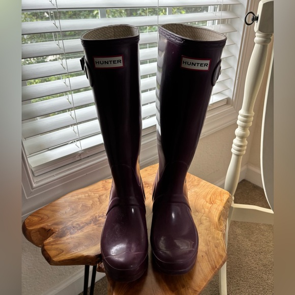 Hunter Rain Boots - Picture 1 of 4